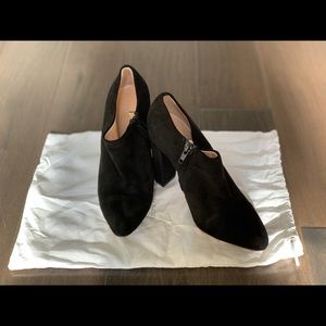 Club Monaco black suede bootie